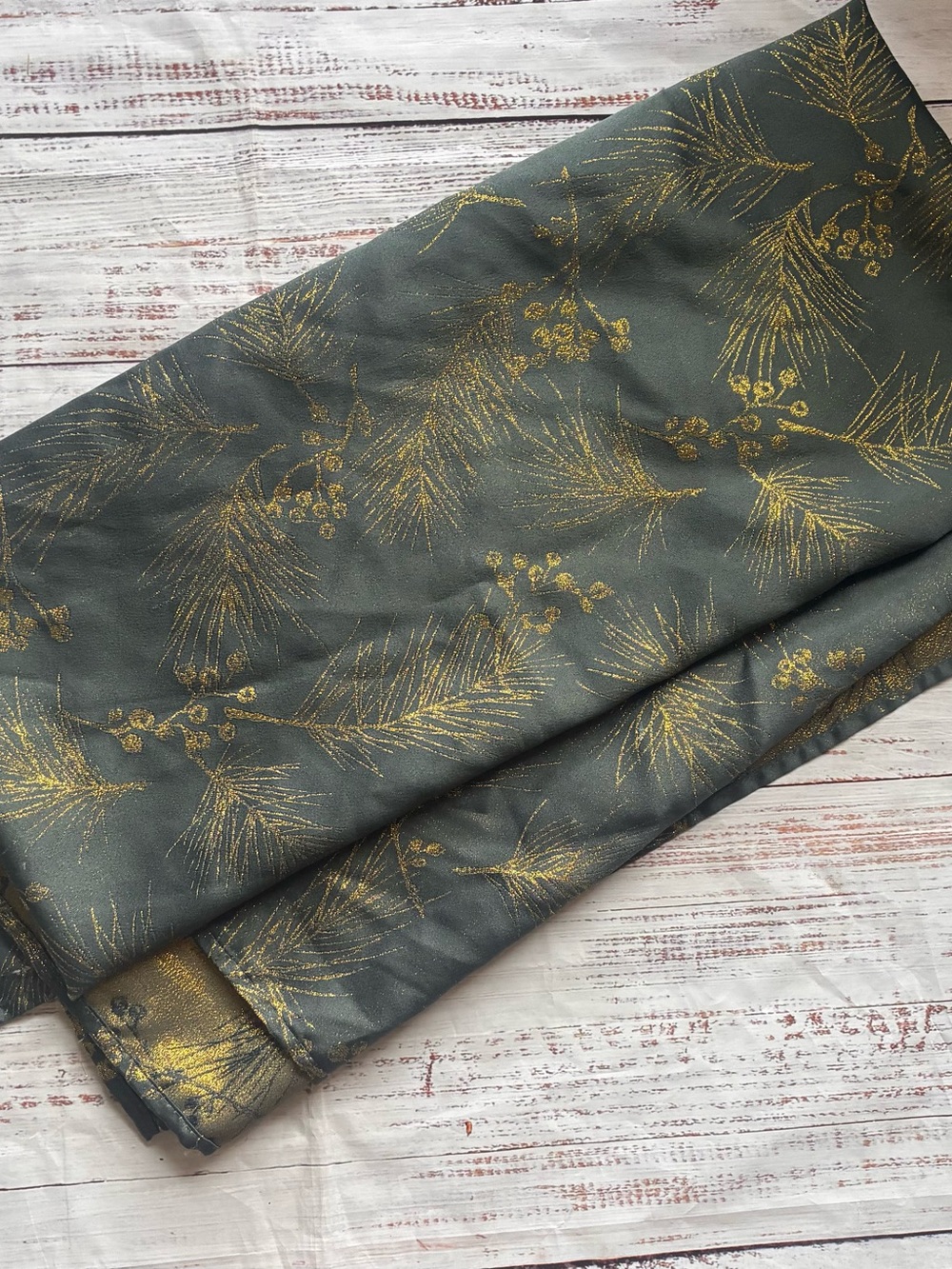Gold Pine Branch Banquet Table Cloth - Dark Green with Metallic Print